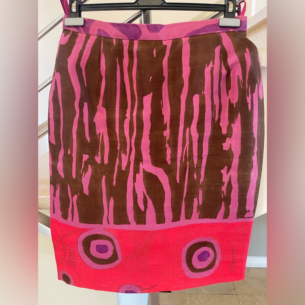 Vintage Stylish Pink and Brown Skirt